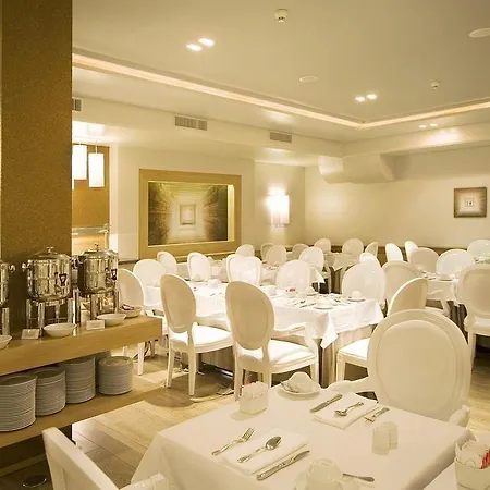 Real Parque ホテル