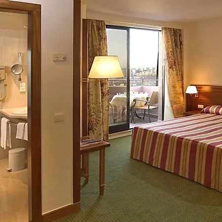 Real Parque ホテル 4*