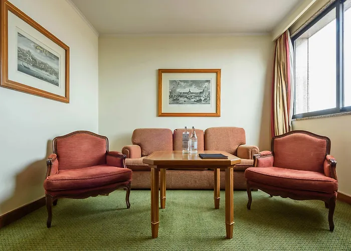 Real Parque Отель