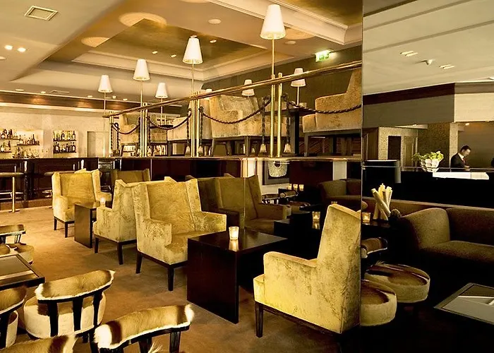 Отель Real Parque