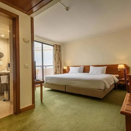 Real Parque מלון 4*